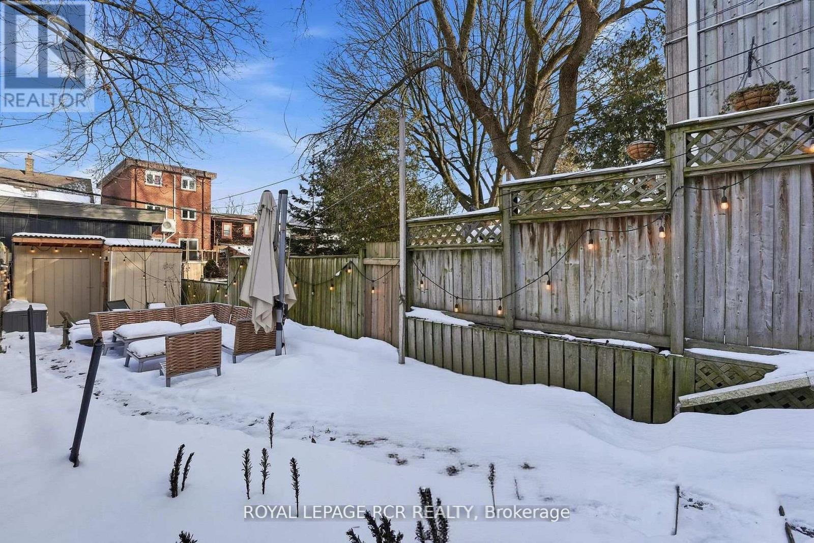 257 Rhodes Avenue, Toronto, Ontario  M4L 3A2 - Photo 27 - E12741696