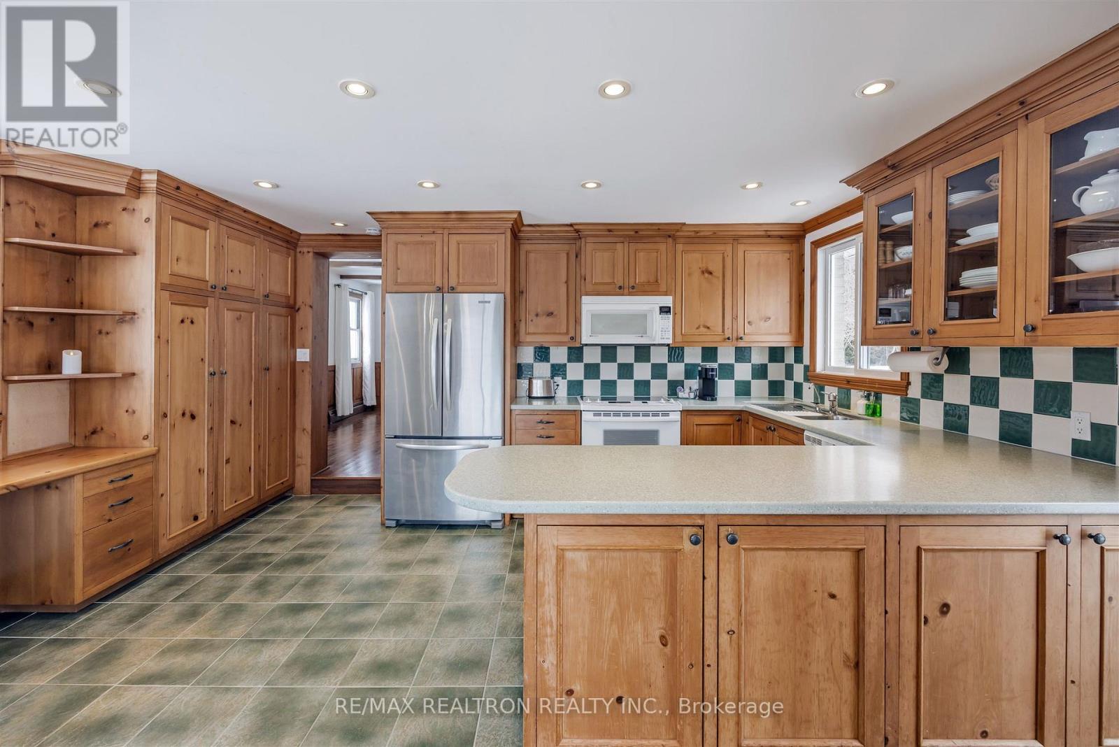 17755 Warden Avenue, East Gwillimbury, Ontario  L0G 1V0 - Photo 21 - N12741654