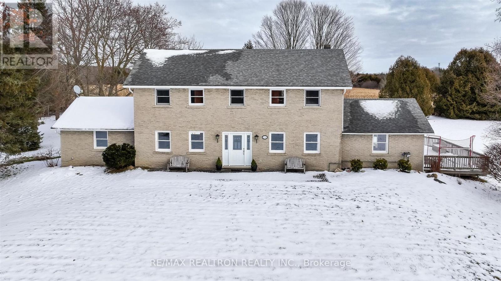 17755 Warden Avenue, East Gwillimbury, Ontario  L0G 1V0 - Photo 3 - N12741654