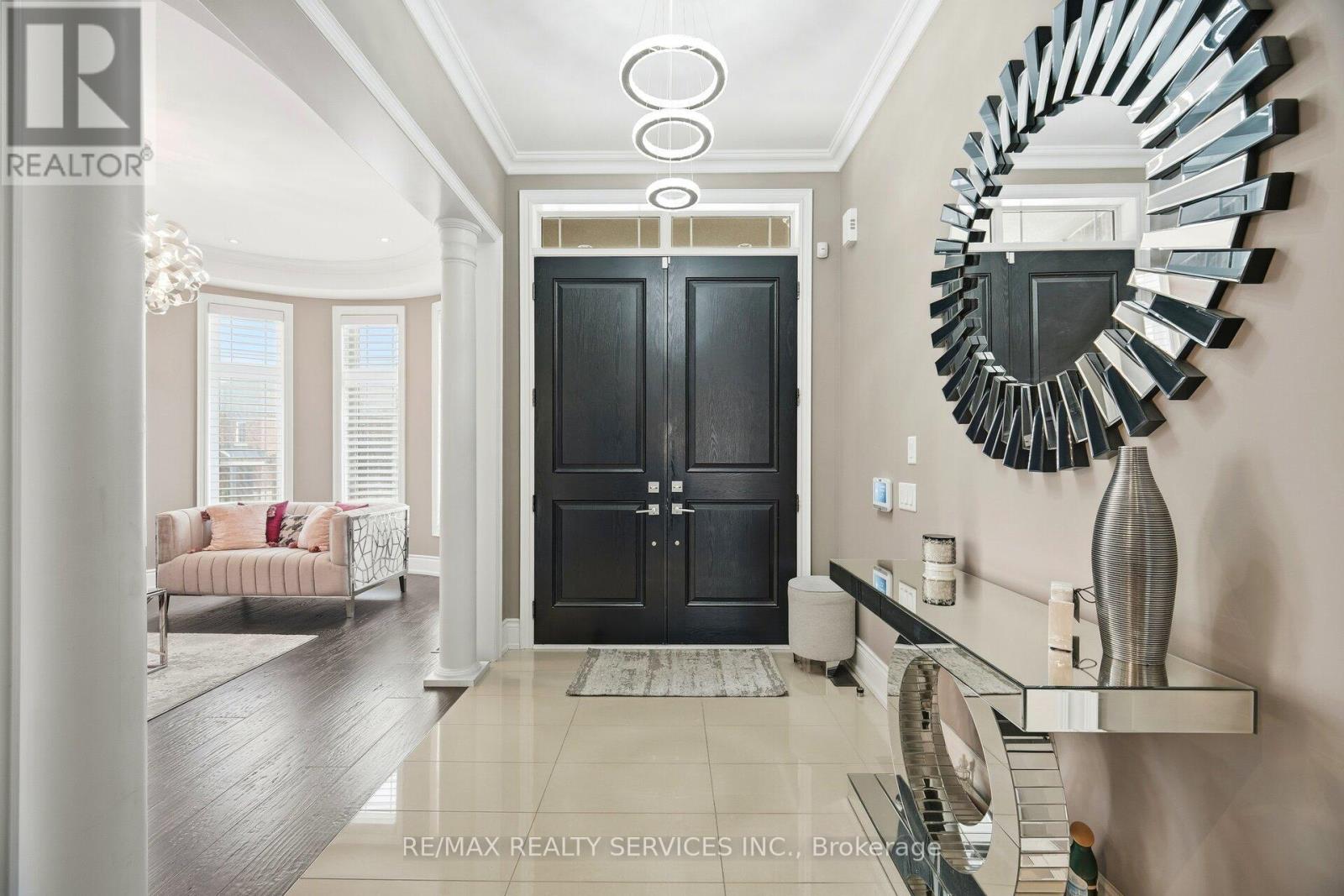 36 West Coast Trail, King, Ontario  L7B 0A4 - Photo 2 - N12741656