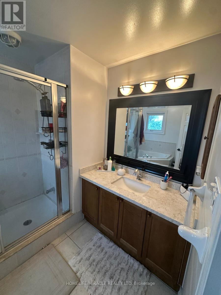 587 Caboto Trail, Markham, Ontario  L3R 5S1 - Photo 44 - N12741694