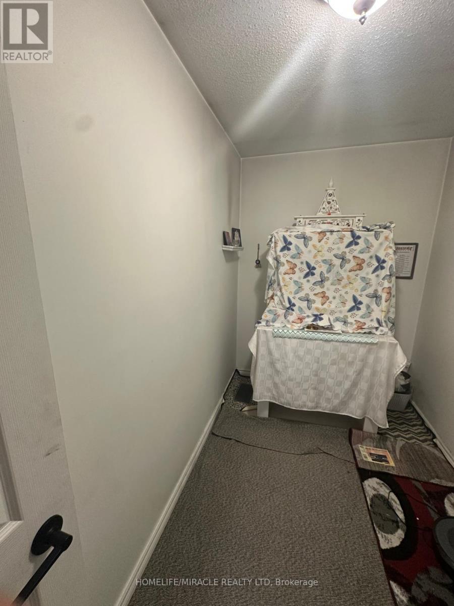 587 Caboto Trail, Markham, Ontario  L3R 5S1 - Photo 47 - N12741694