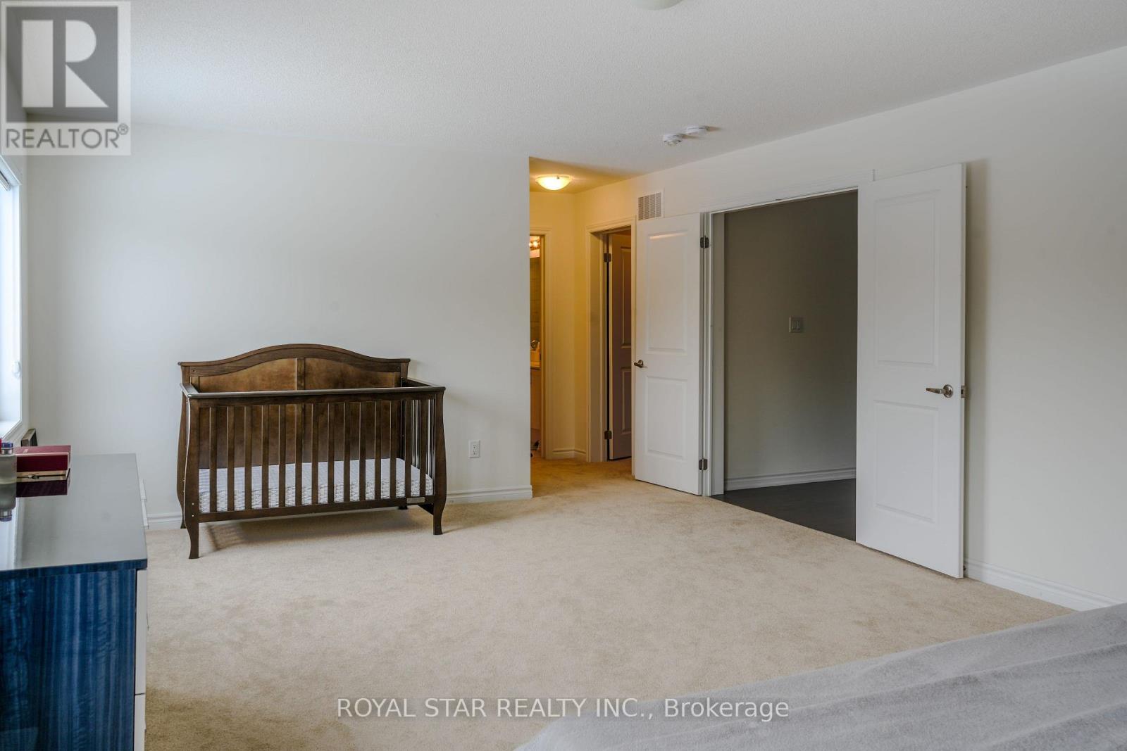 144 Rosanne Circle, Wasaga Beach, Ontario  L9Z 0N1 - Photo 17 - S12741686