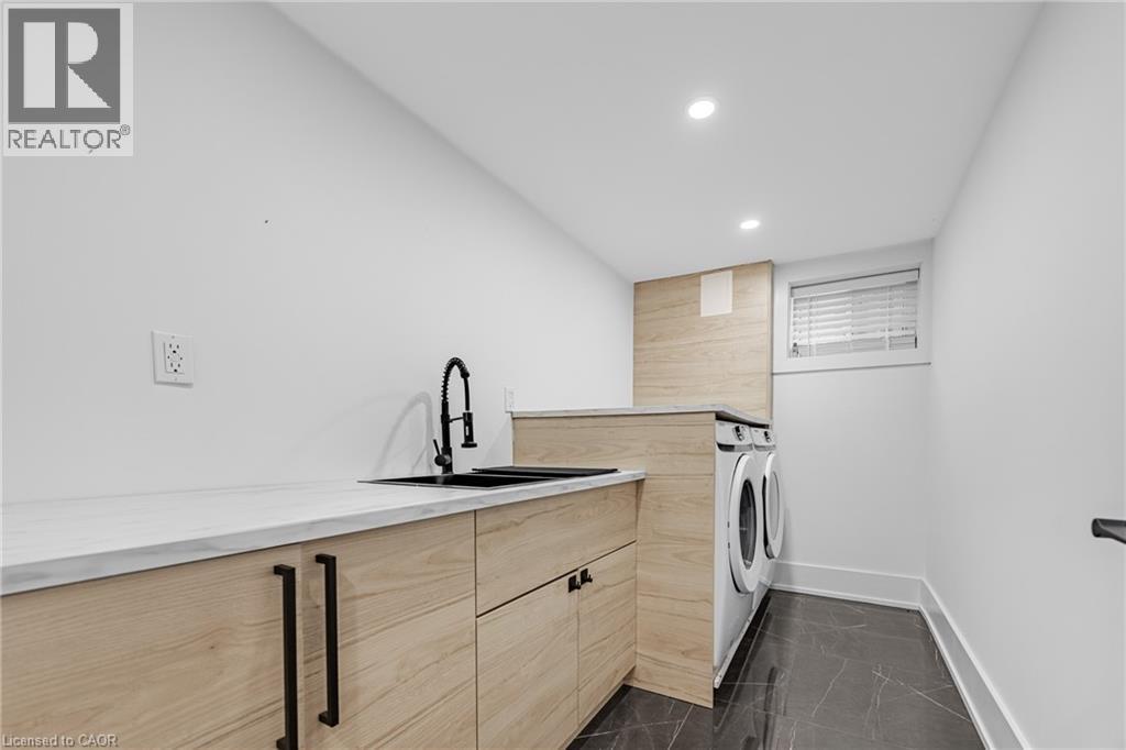 248 Wales Crescent, Oakville, Ontario  L6L 3X7 - Photo 29 - 40800975