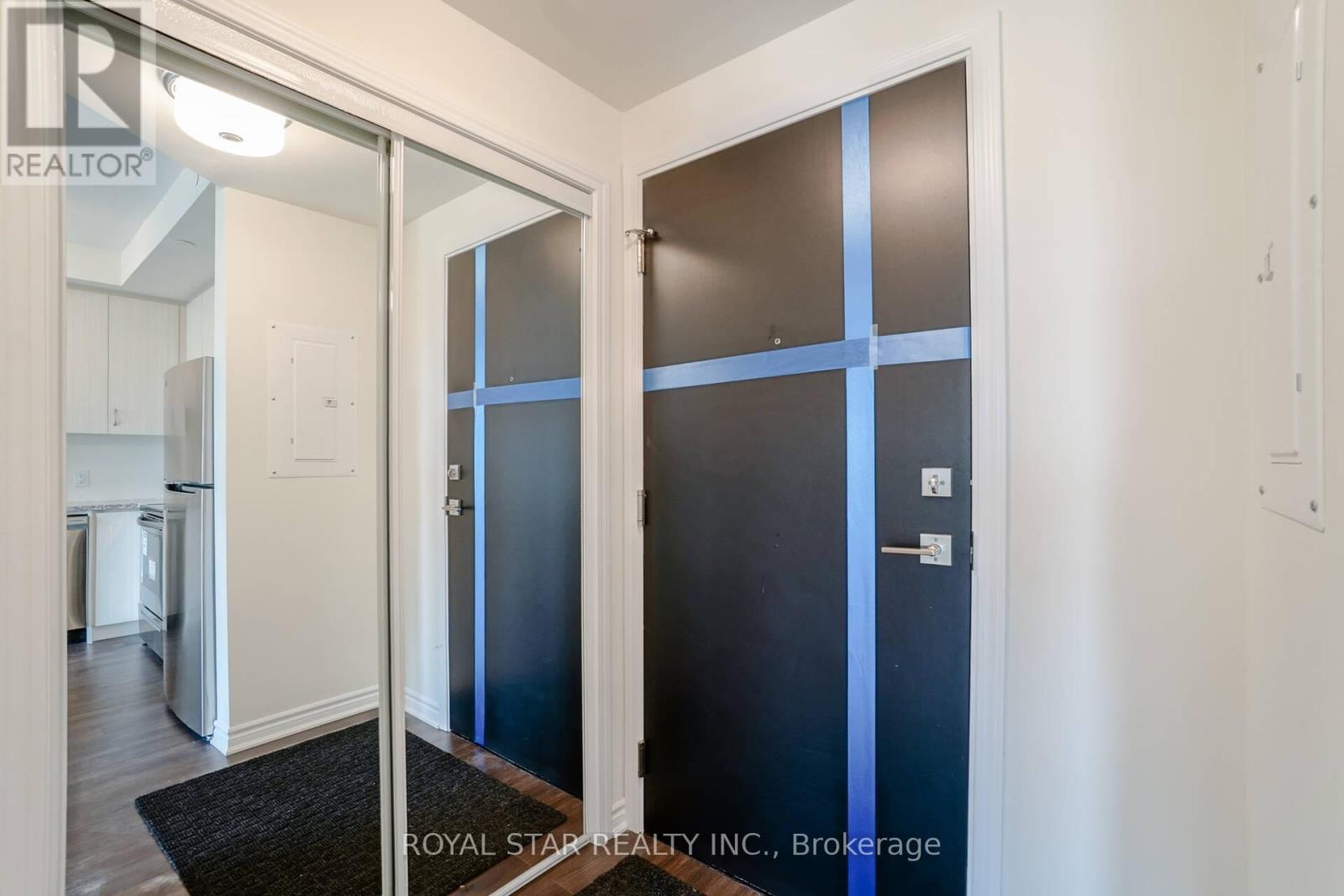 511 - 200 Lagerfeld Drive, Brampton, Ontario  L7A 5G5 - Photo 9 - W12741626