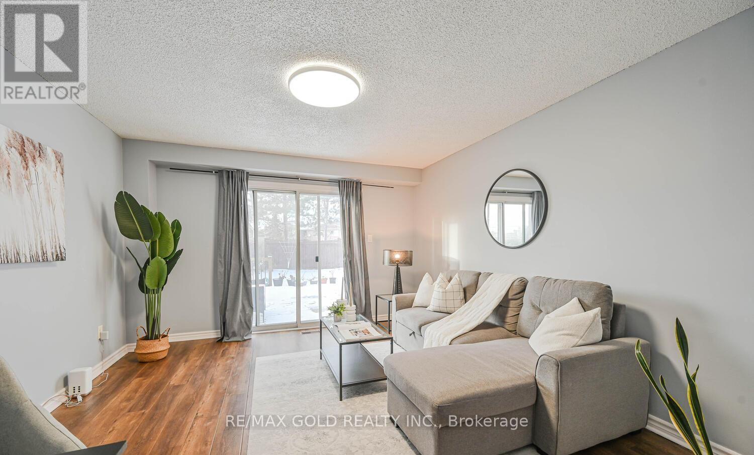 73 CHIPMUNK CRESCENT, Brampton, Ontario