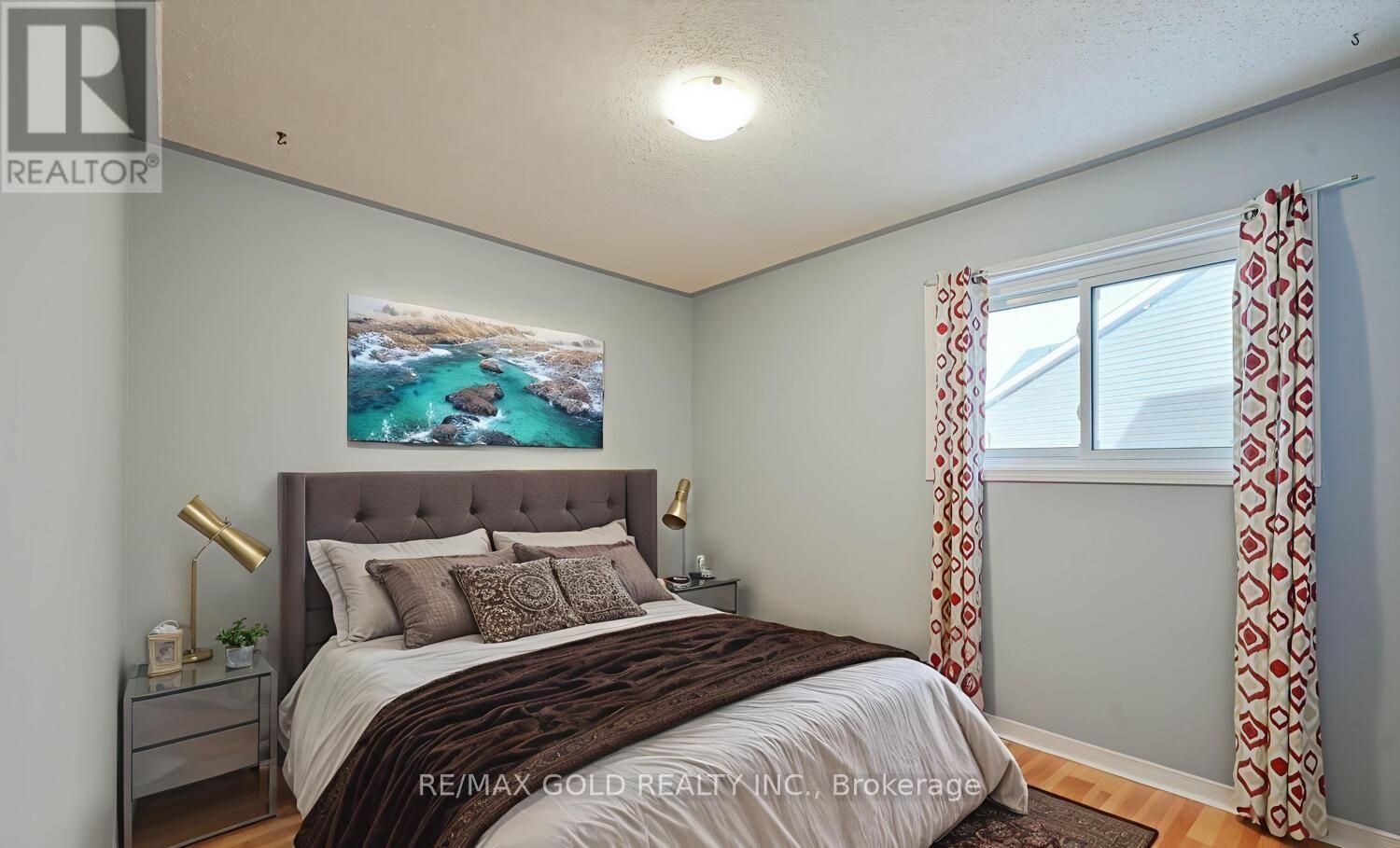 73 Chipmunk Crescent, Brampton, Ontario  L6R 1B4 - Photo 13 - W12741646