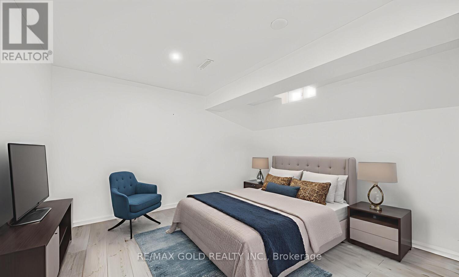 73 Chipmunk Crescent, Brampton, Ontario  L6R 1B4 - Photo 16 - W12741646