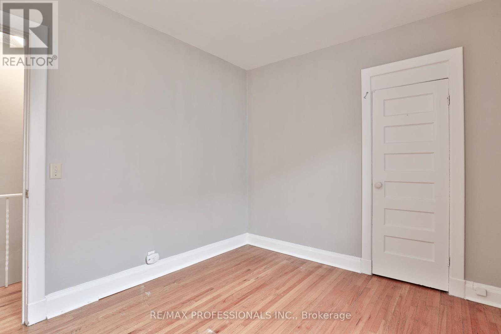 77 Fern Avenue, Toronto, Ontario  M6R 1K2 - Photo 20 - W12741688