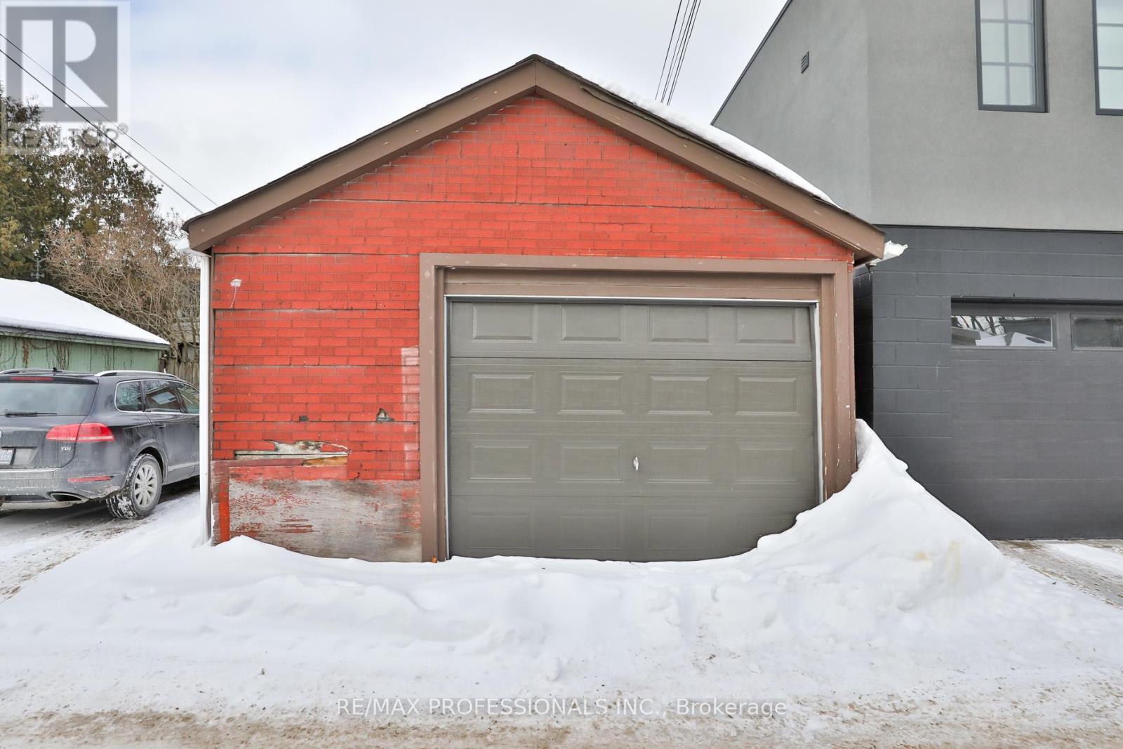 77 Fern Avenue, Toronto, Ontario  M6R 1K2 - Photo 24 - W12741688