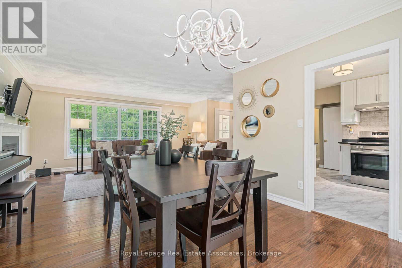 112 Park Street E, Halton Hills, Ontario  L7G 2V4 - Photo 14 - W12741730