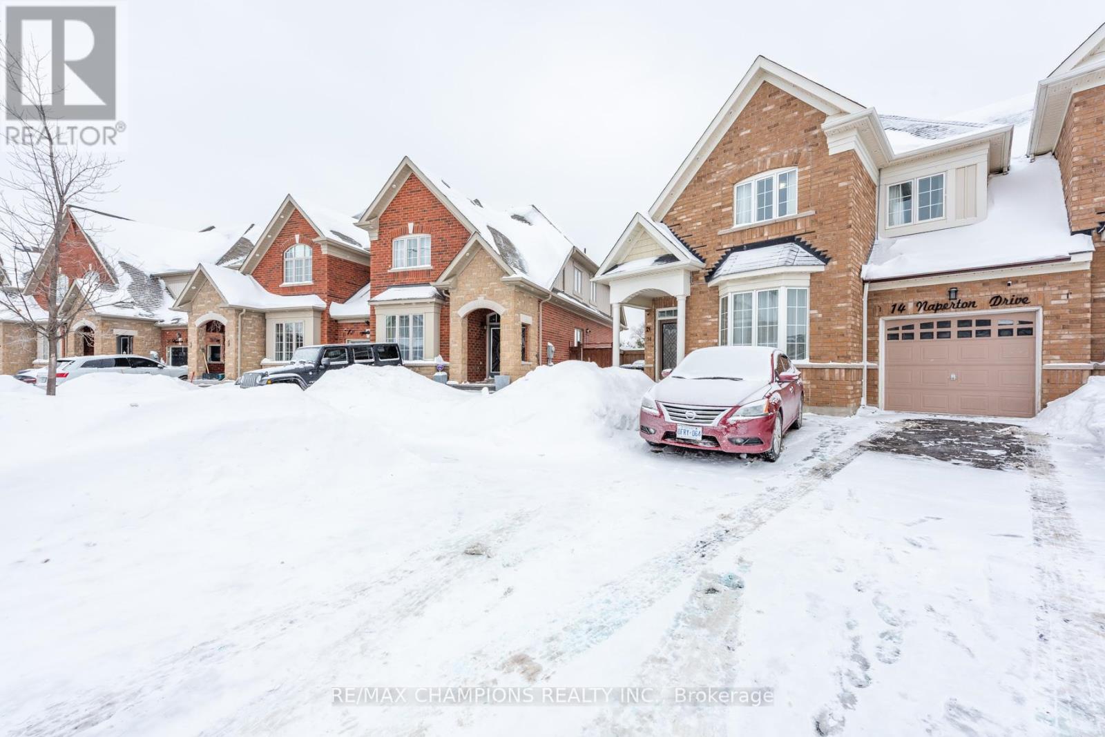 14 NAPERTON DRIVE, Brampton, Ontario