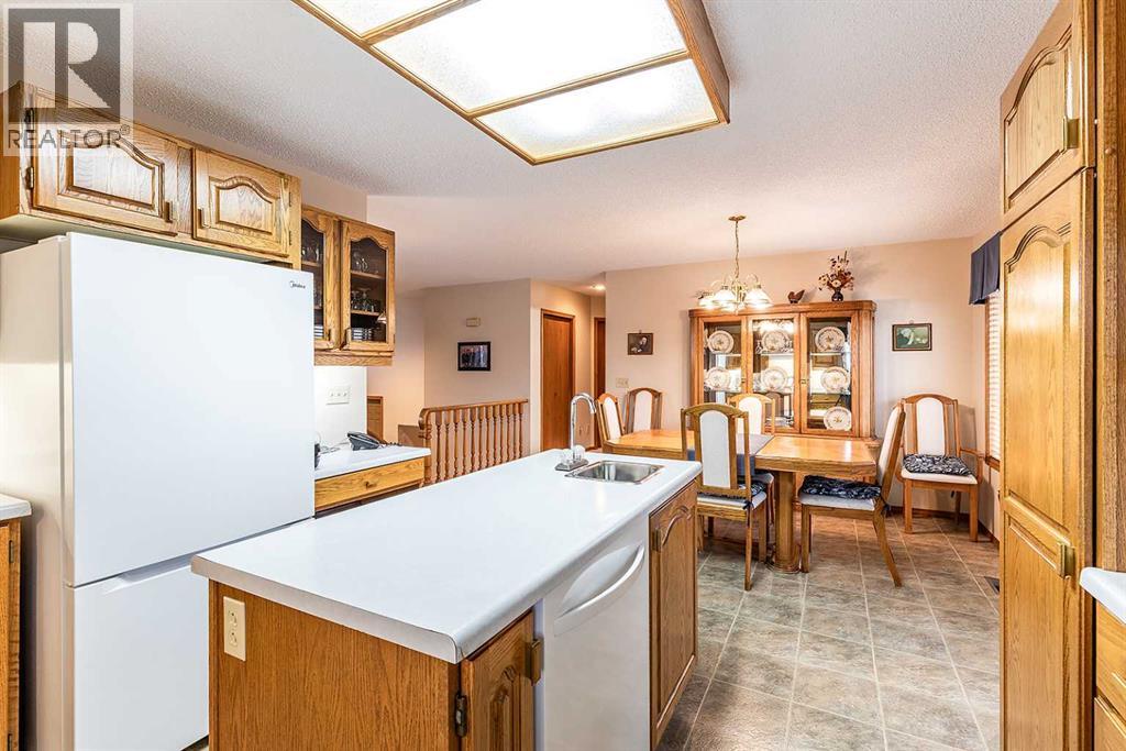 62 Upland Court Se, Medicine Hat, Alberta  T1B 3V9 - Photo 13 - A2277130