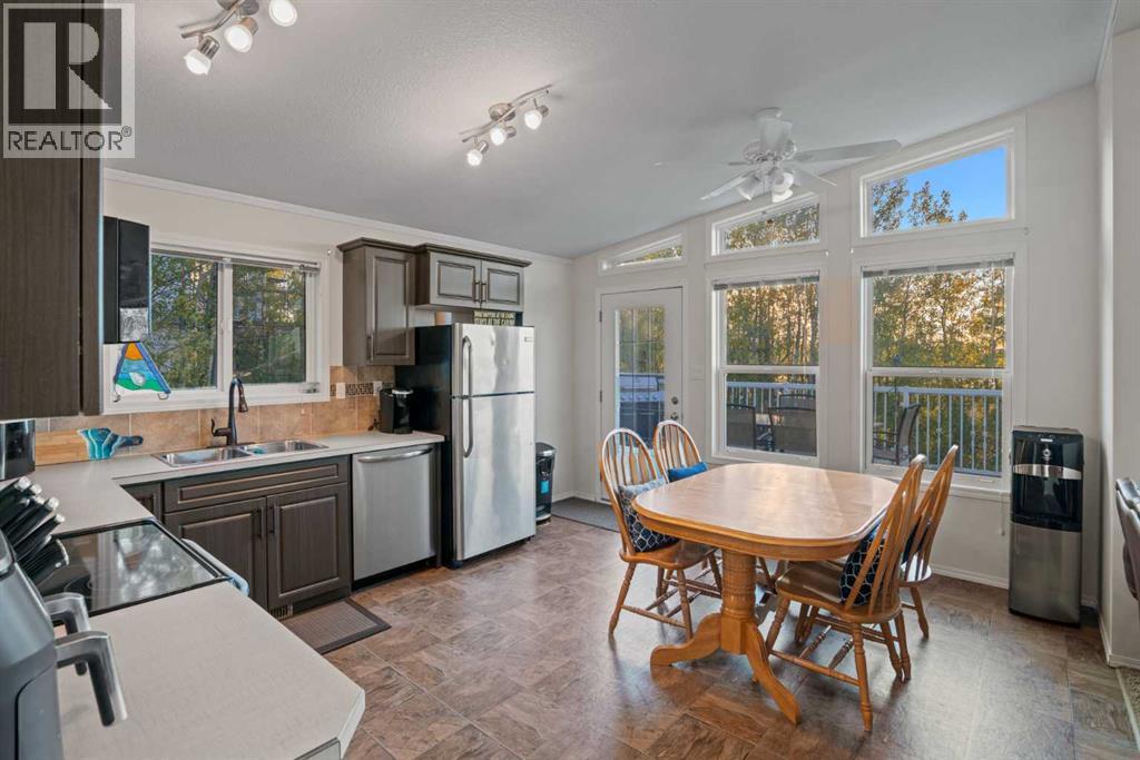 421, 41251 Range Road 210, Rural Camrose County, Alberta  T0B 0H0 - Photo 8 - A2260359