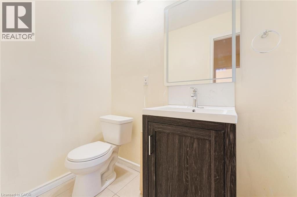 33 Elfreda Boulevard, Scarborough, Ontario  M1L 4L5 - Photo 9 - 40799873