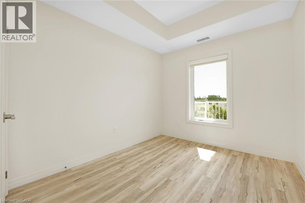 301 Westmount Road W Unit# 320, Kitchener, Ontario  N2M 5M9 - Photo 10 - 40801272