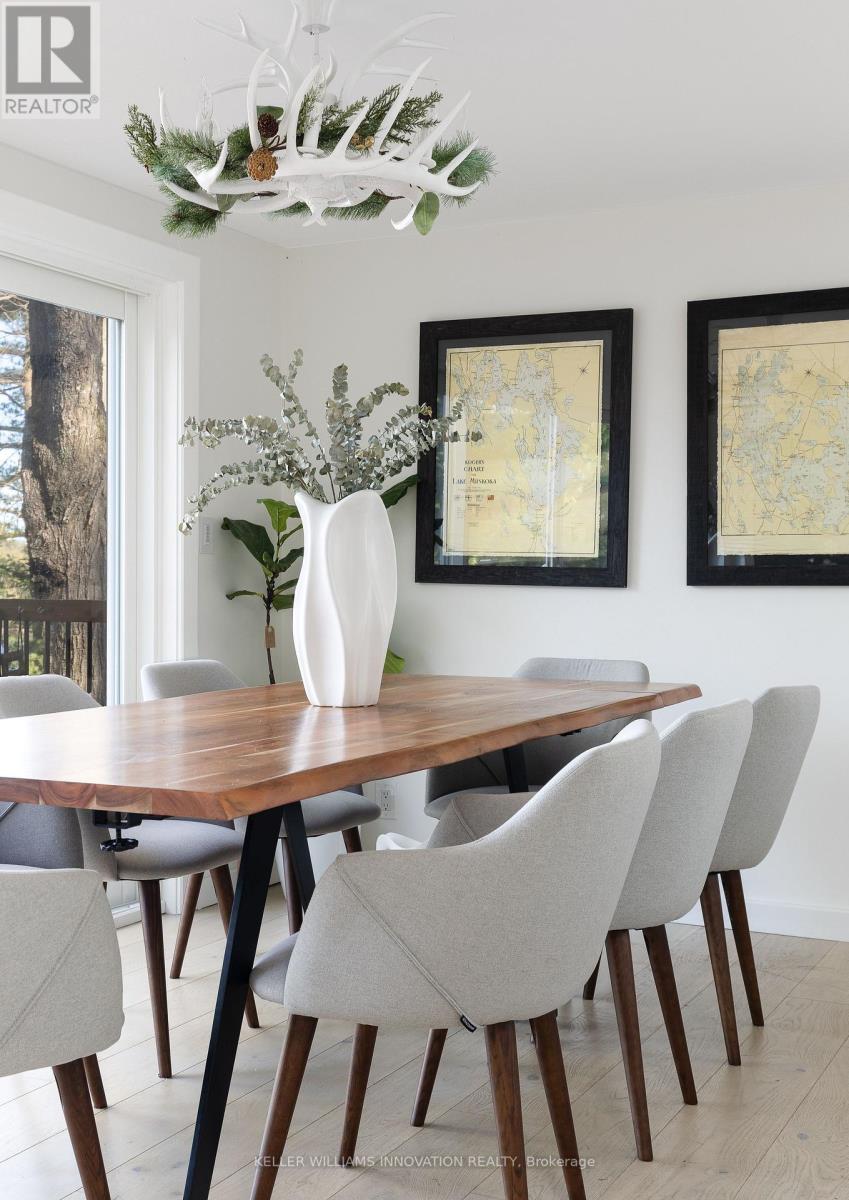 2872 Muskoka Road 118 W, Muskoka Lakes, Ontario  P0B 1J0 - Photo 20 - X12741614