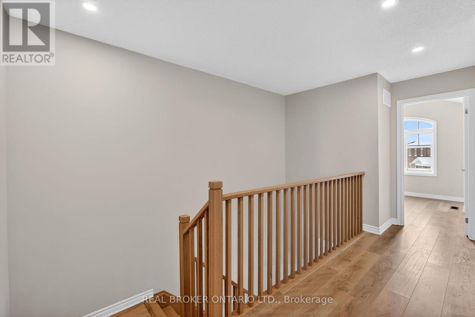 45 Sapphire Way, Thorold, Ontario  L2V 0L4 - Photo 23 - X12741708