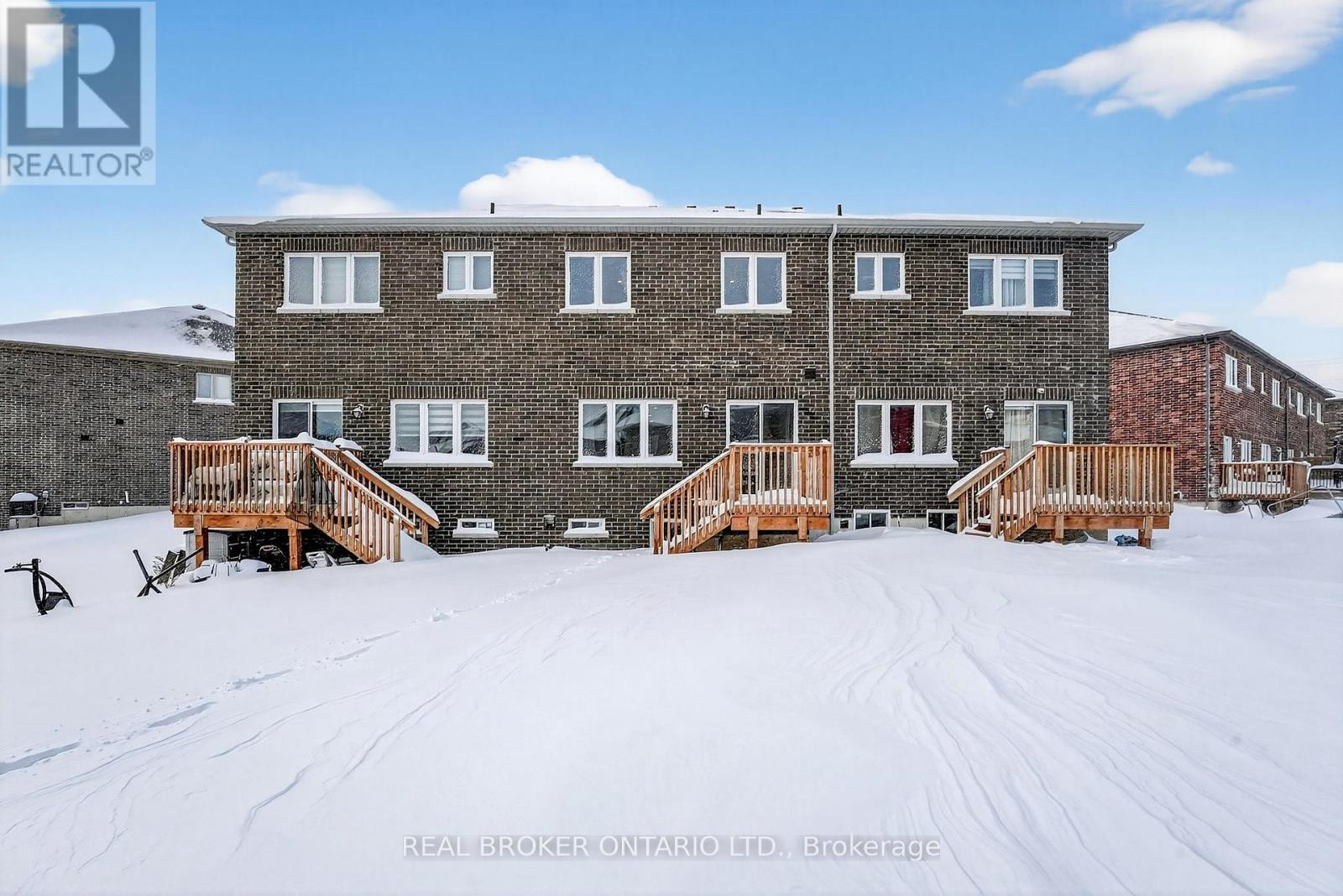 45 Sapphire Way, Thorold, Ontario  L2V 0L4 - Photo 38 - X12741708