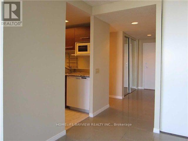 2013 - 7 Bishop Avenue, Toronto, Ontario  M2M 4J4 - Photo 10 - C12738362