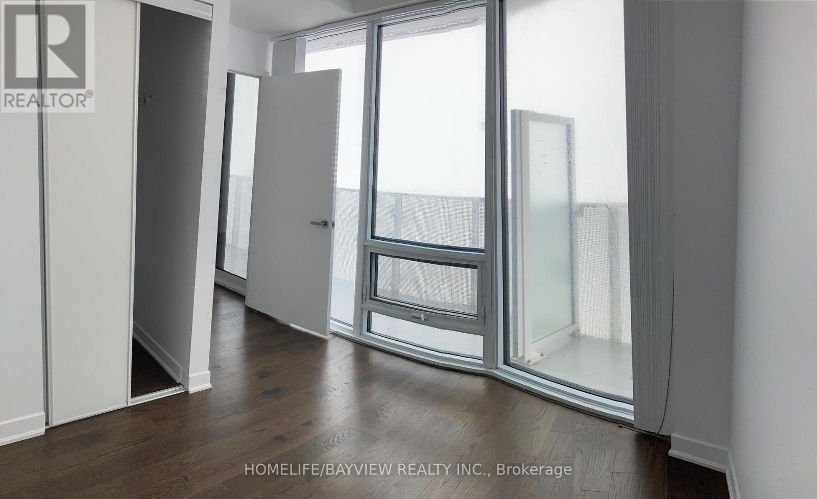 6601 - 88 Harbour Street, Toronto, Ontario  M5J 0C3 - Photo 9 - C12741618