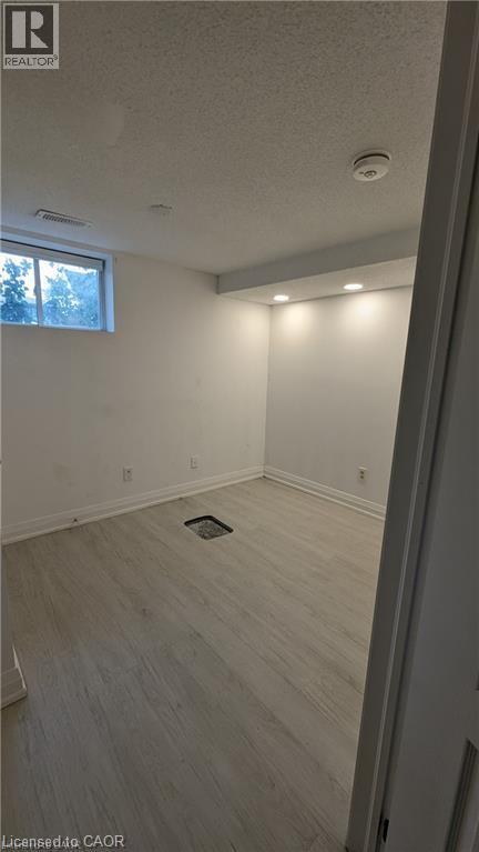 525 Britannia Avenue, Hamilton, Ontario  L8L 1W7 - Photo 26 - 40800855