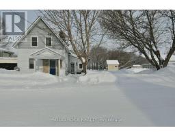 922 CENTRE STREET, McNab/Braeside, Ontario