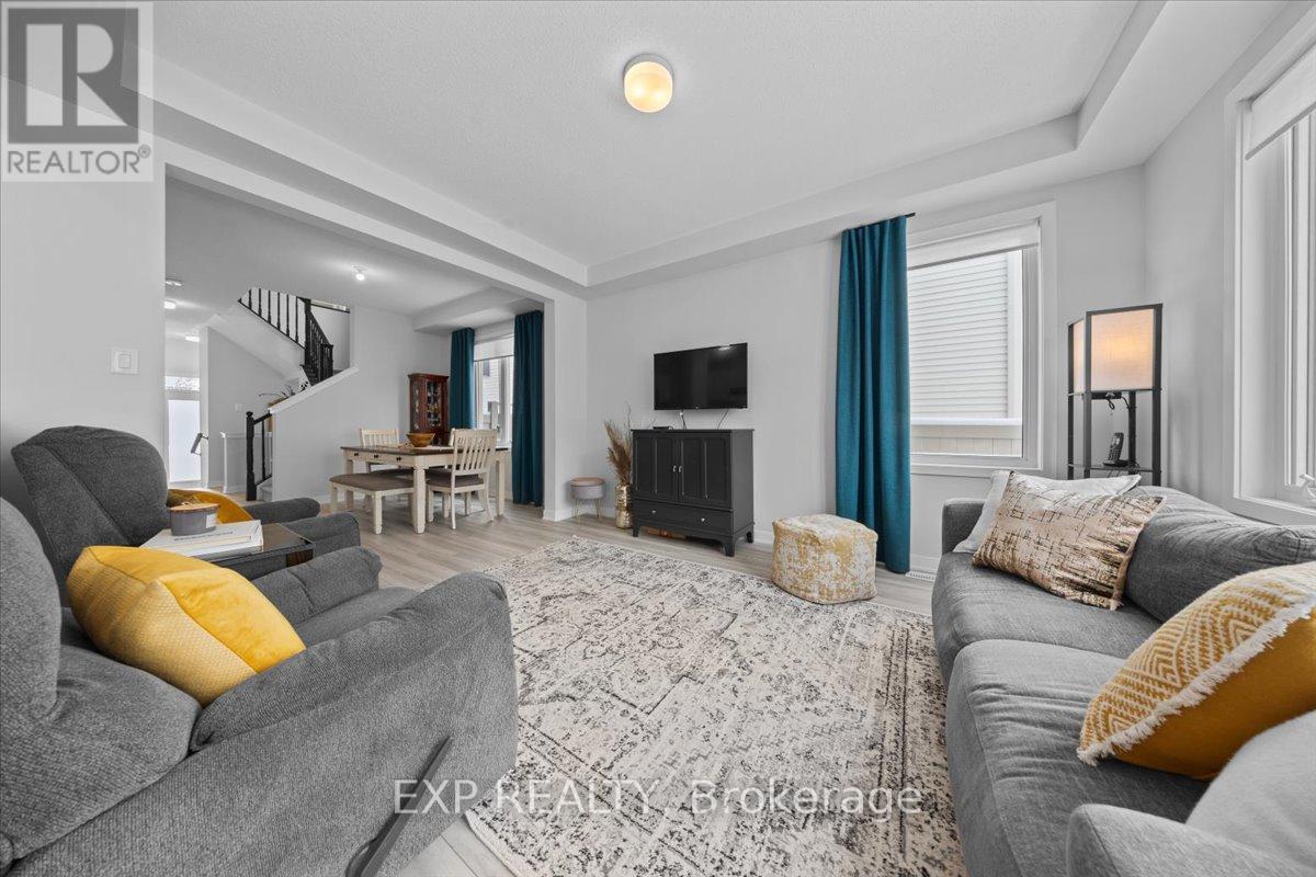 307 - 686 Quilter Row, Ottawa, Ontario  K0A 2Z0 - Photo 10 - X12741834