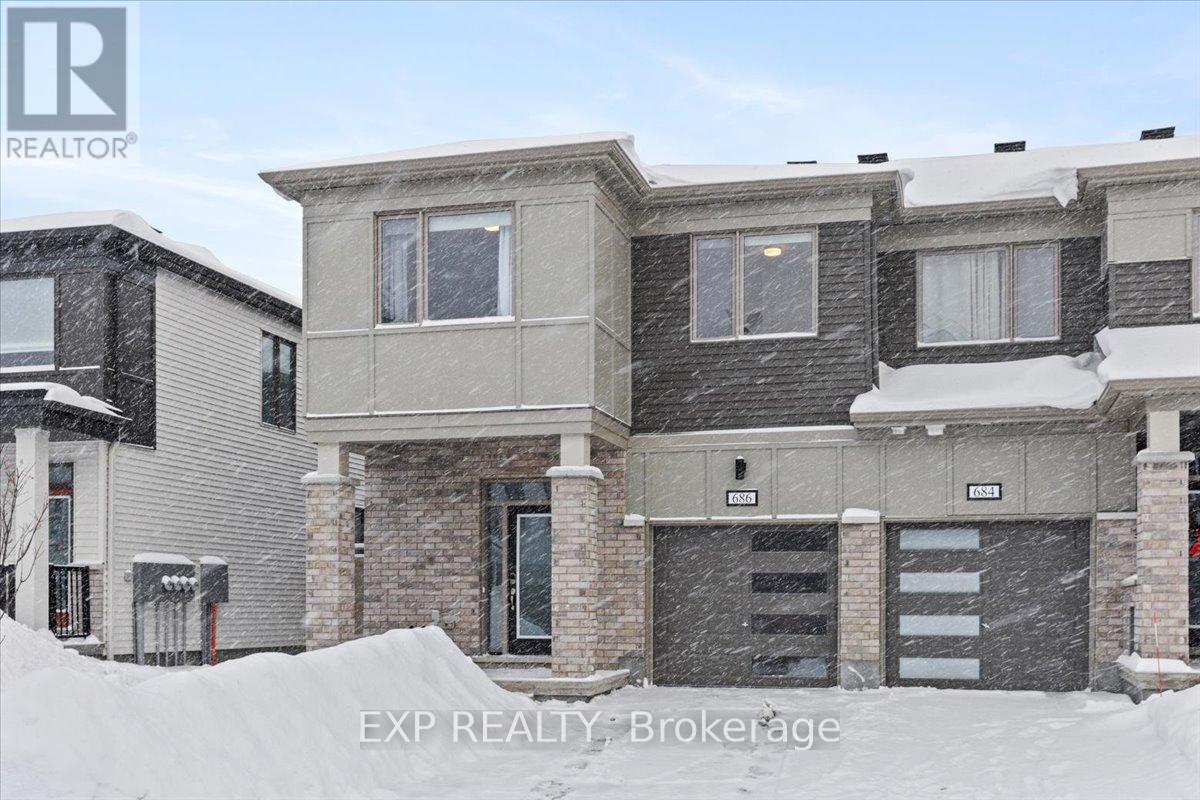 307 - 686 Quilter Row, Ottawa, Ontario  K0A 2Z0 - Photo 2 - X12741834