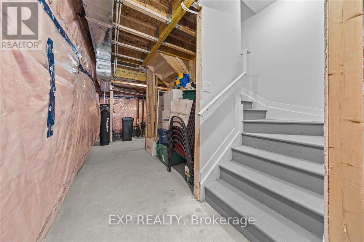 307 - 686 Quilter Row, Ottawa, Ontario  K0A 2Z0 - Photo 31 - X12741834