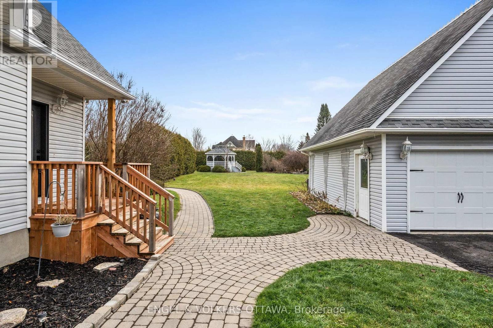 2410 Concession Road, North Grenville, Ontario  K0G 1J0 - Photo 34 - X12741860