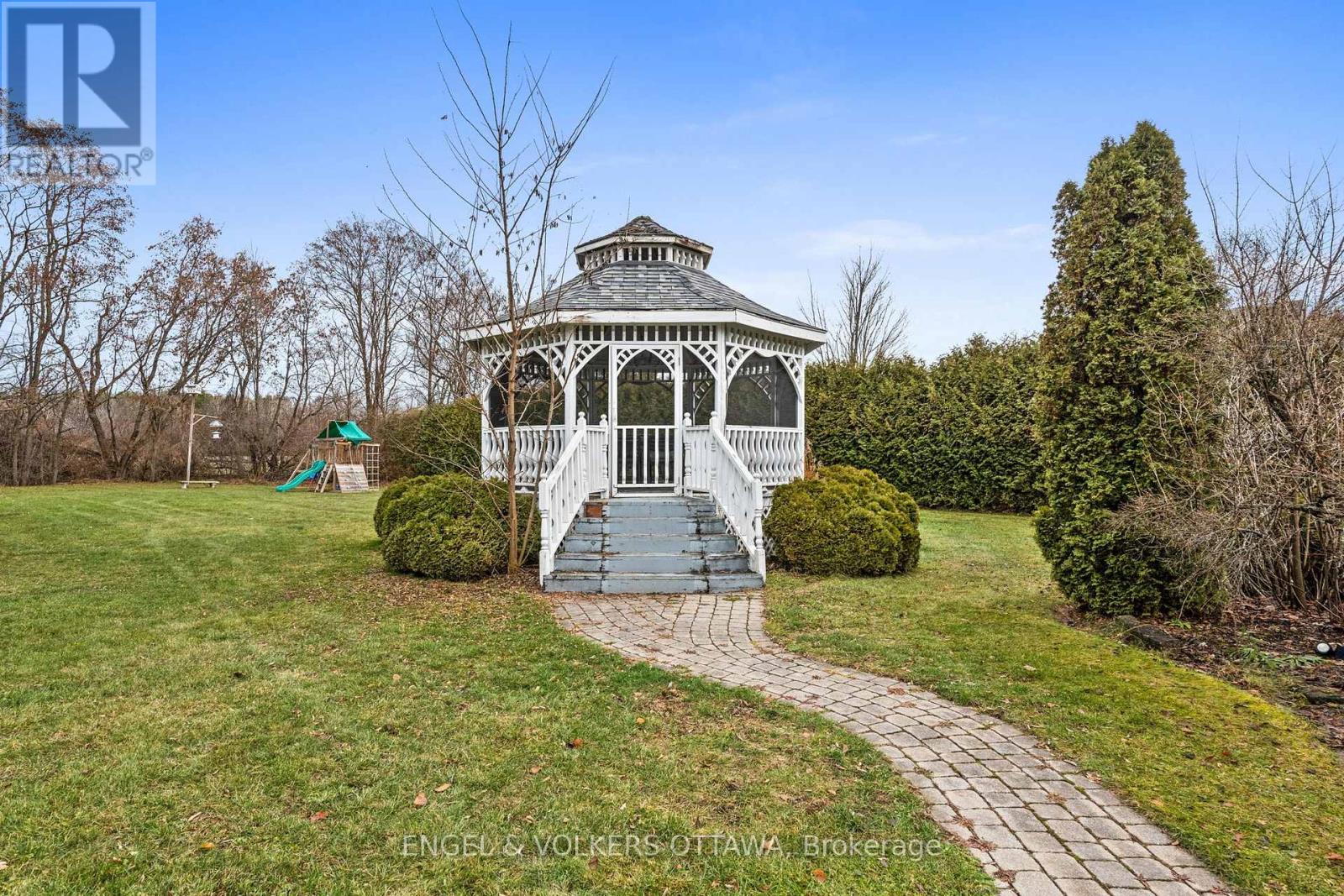 2410 Concession Road, North Grenville, Ontario  K0G 1J0 - Photo 35 - X12741860