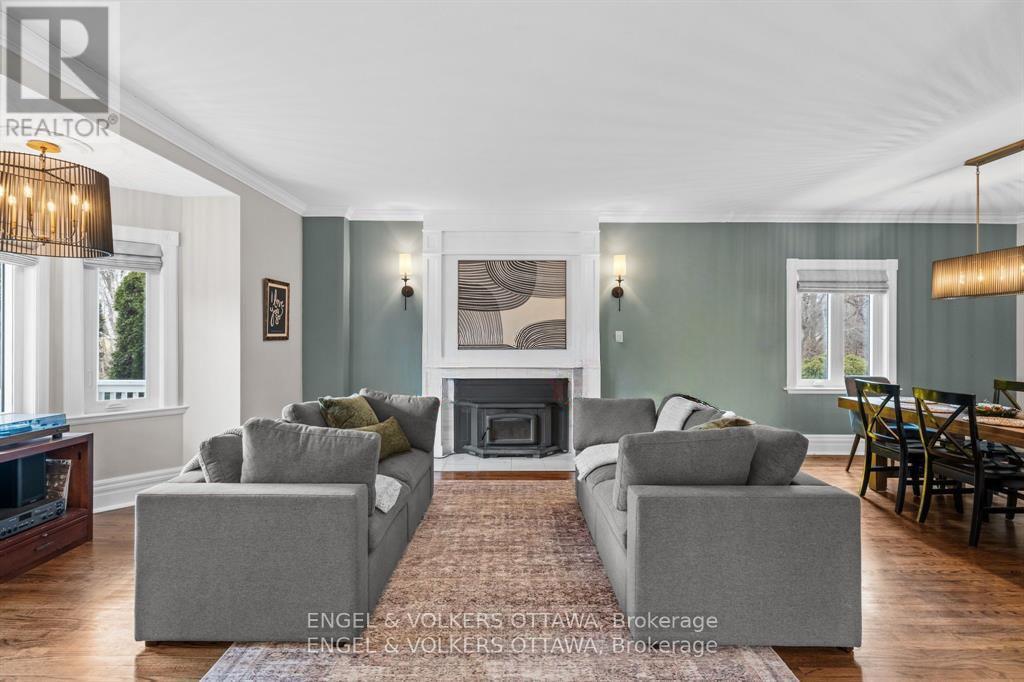 2410 Concession Road, North Grenville, Ontario  K0G 1J0 - Photo 7 - X12741860