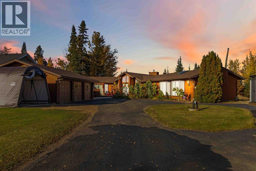 39 Poplar Crescent, Gregoire Lake Estates, Alberta  T9H 0L2 - Photo 2 - A2282556