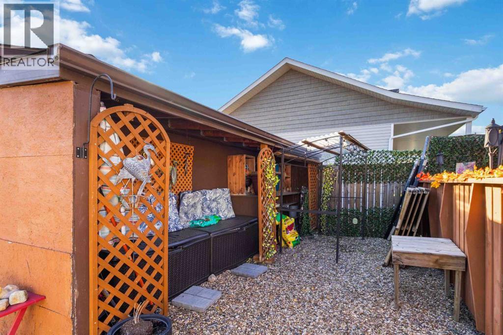 39 Poplar Crescent, Gregoire Lake Estates, Alberta  T9H 0L2 - Photo 9 - A2282556