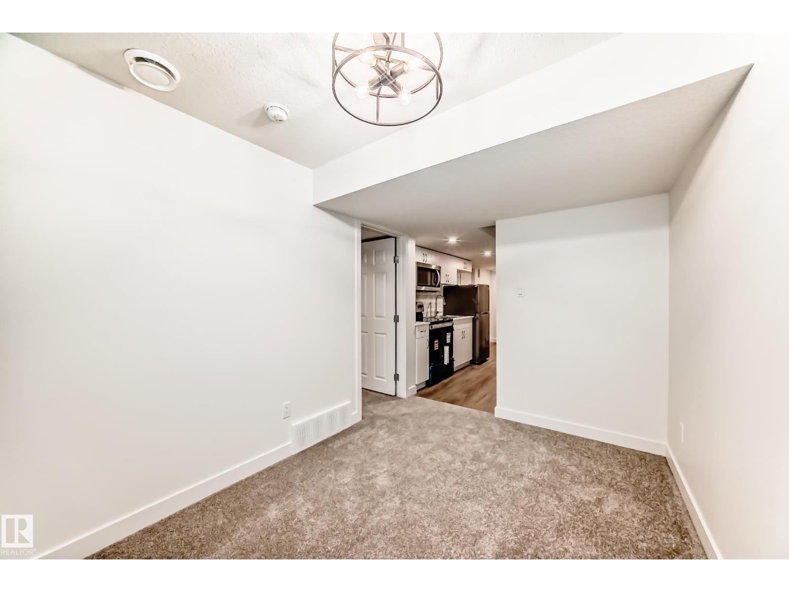 4615 177ave Nw, Edmonton, Alberta  T5Y 4B7 - Photo 23 - E4471574