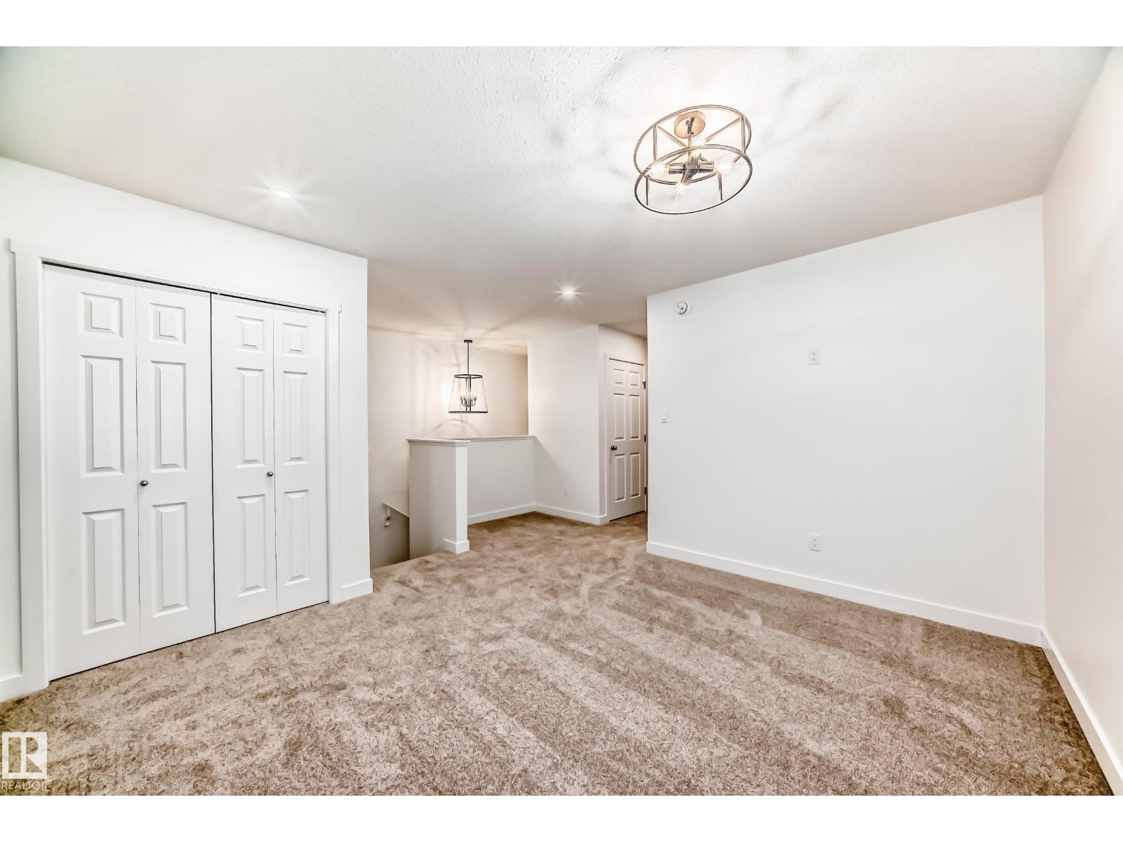 4615 177ave Nw, Edmonton, Alberta  T5Y 4B7 - Photo 34 - E4471574