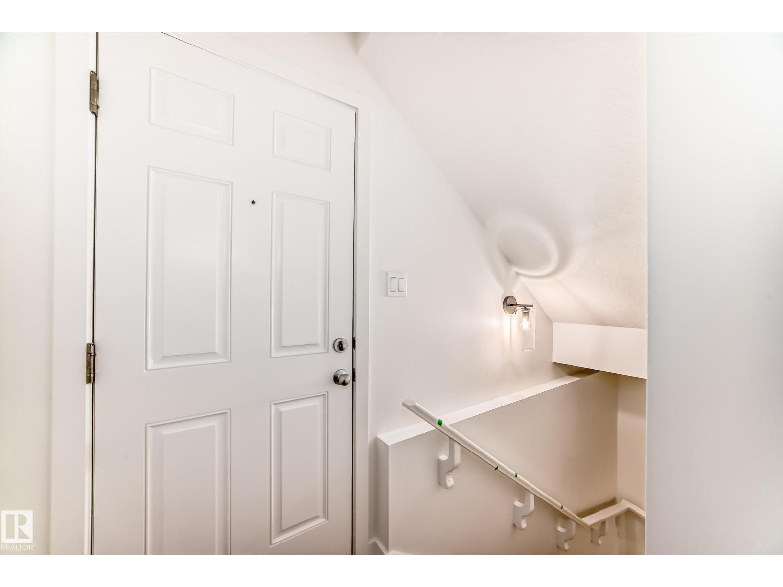 4615 177ave Nw, Edmonton, Alberta  T5Y 4B7 - Photo 35 - E4471574