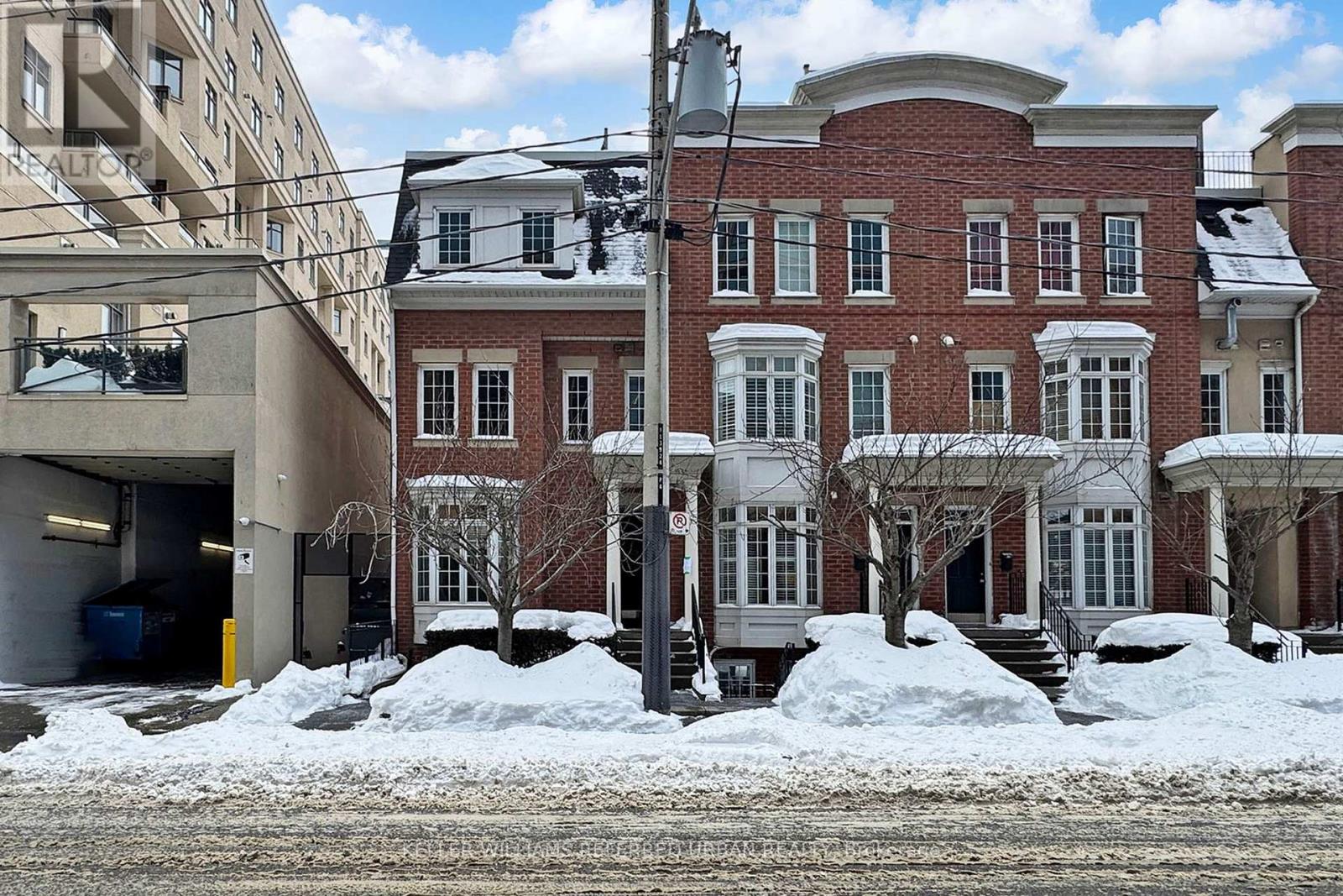 4A PORTLAND STREET, Toronto, Ontario