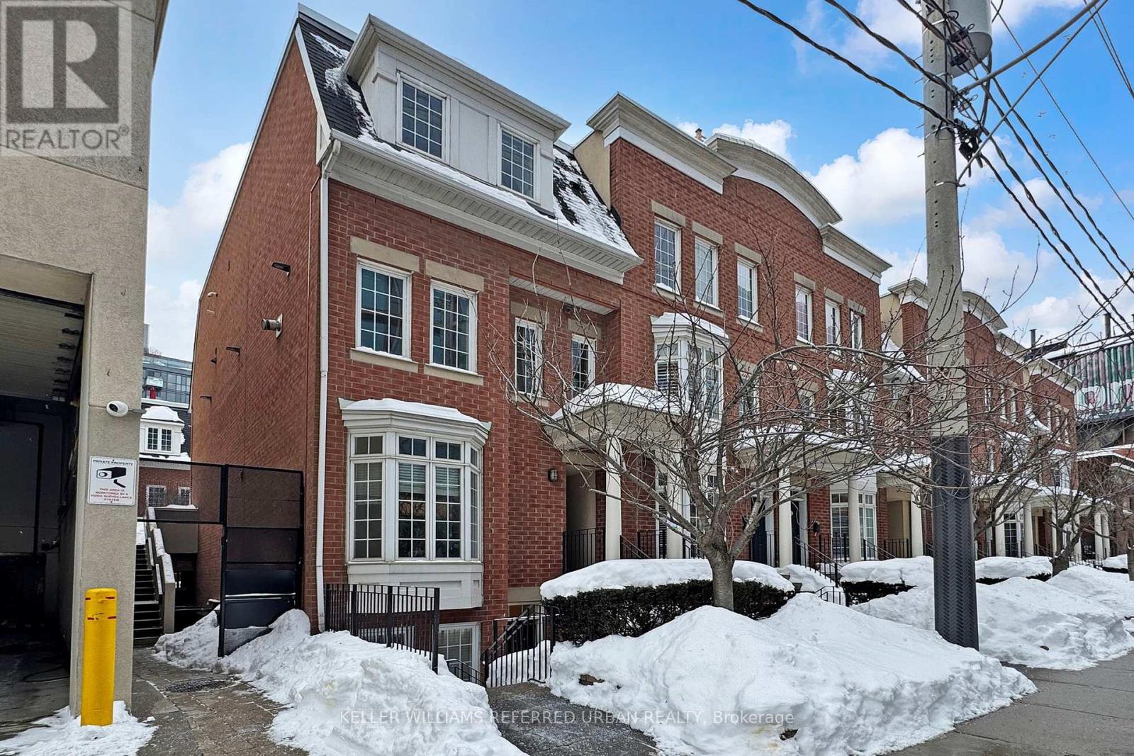 4a Portland Street, Toronto, Ontario  M5V 3N6 - Photo 6 - C12664100