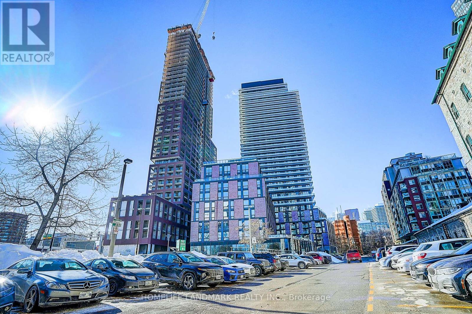 712 - 35 Parliament Street, Toronto, Ontario  M5A 2Y2 - Photo 2 - C12675654