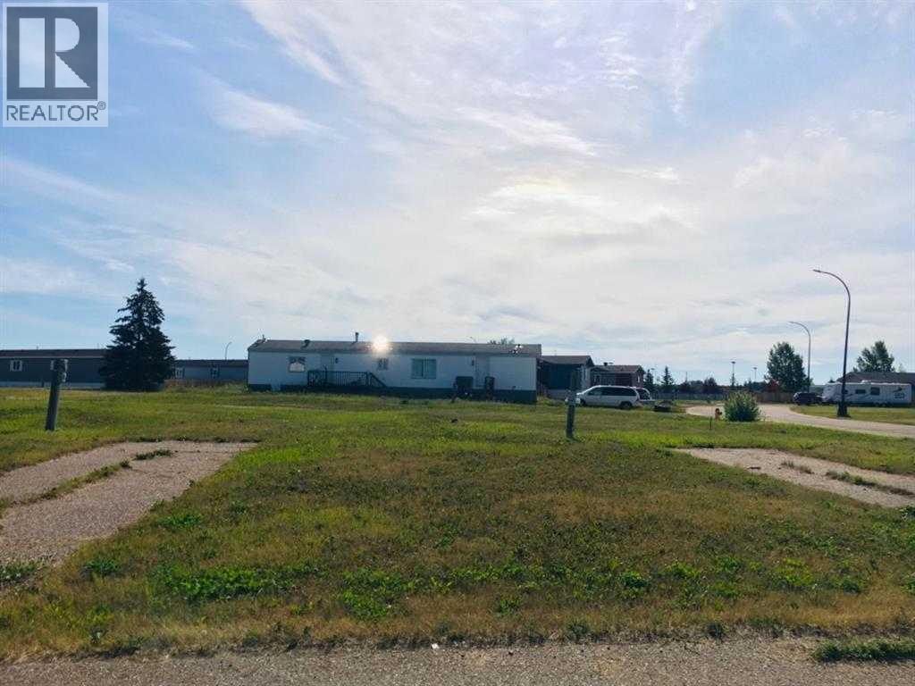 90 Deerglen Trailer Park, High Level, Alberta