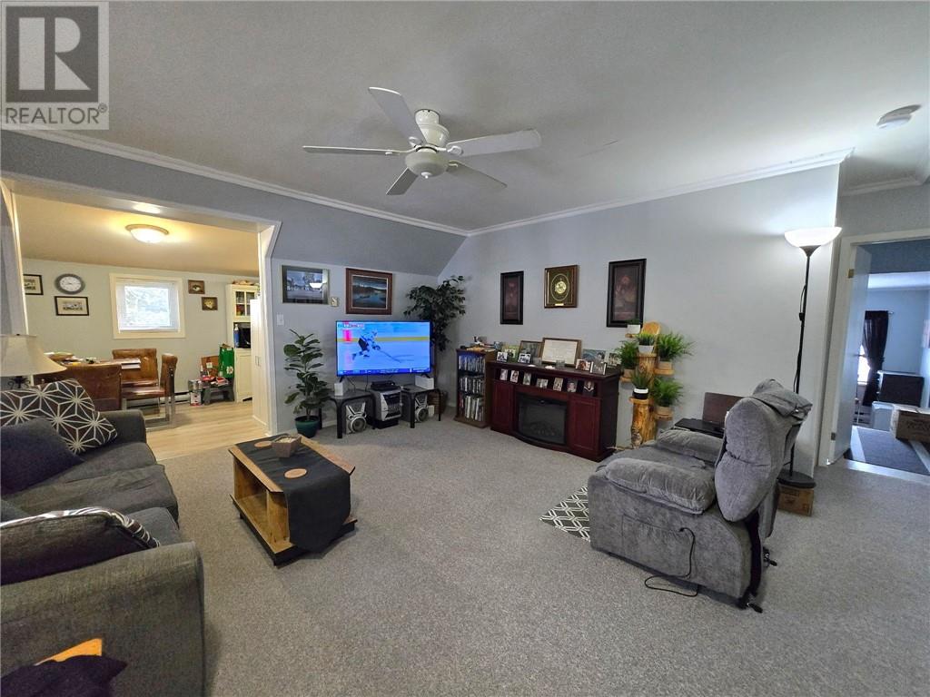 83 Robinson Street W, Little Current, Ontario  P0P 1K0 - Photo 23 - 2121388