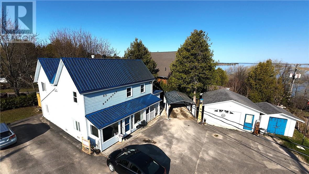 83 Robinson Street W, Little Current, Ontario  P0P 1K0 - Photo 6 - 2121388