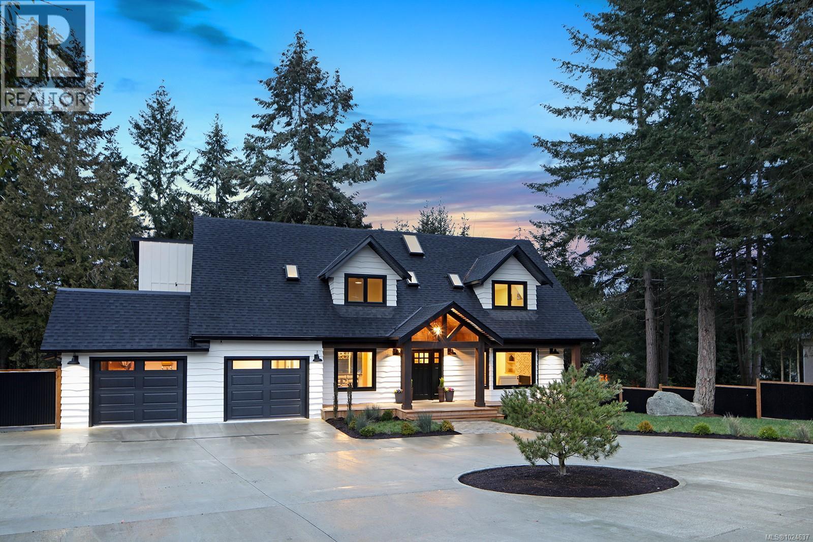 177 Sunningdale Rd E, Qualicum Beach, British Columbia