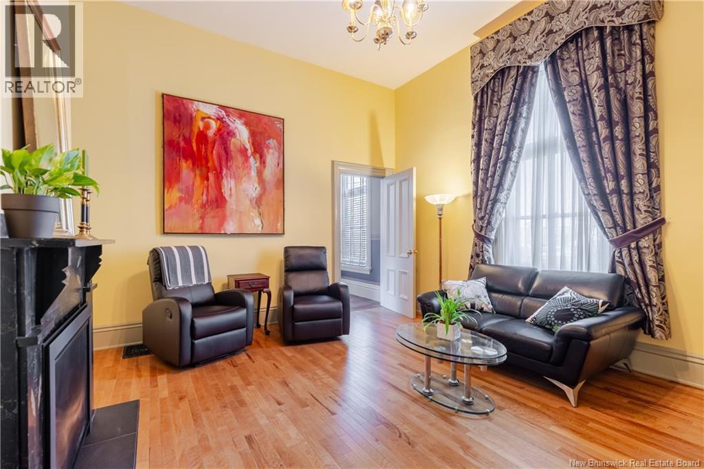 176 York Street, Fredericton, New Brunswick E3B 3N7 - Photo 8 - NB132201