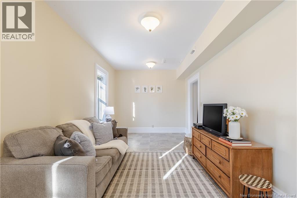 176 York Street, Fredericton, New Brunswick E3B 3N7 - Photo 44 - NB132163