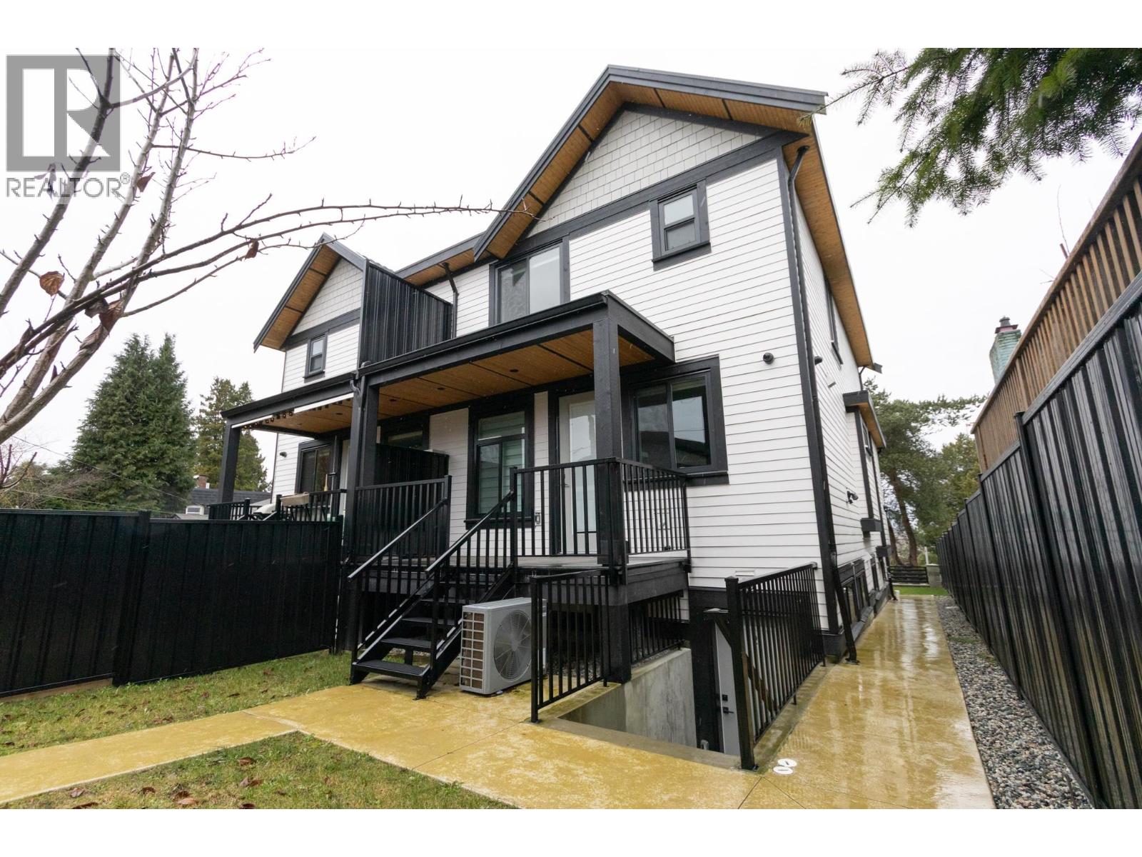 3668 Yale Street, Vancouver, British Columbia  V5K 1C8 - Photo 1 - R3084846