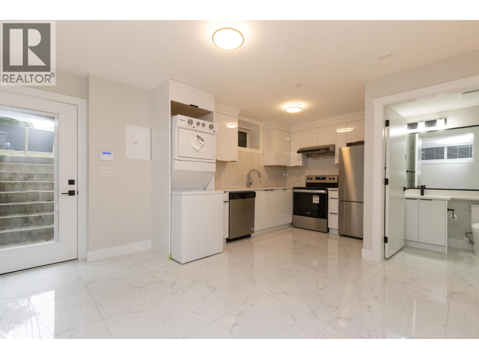 3668 Yale Street, Vancouver, British Columbia  V5K 1C8 - Photo 3 - R3084846