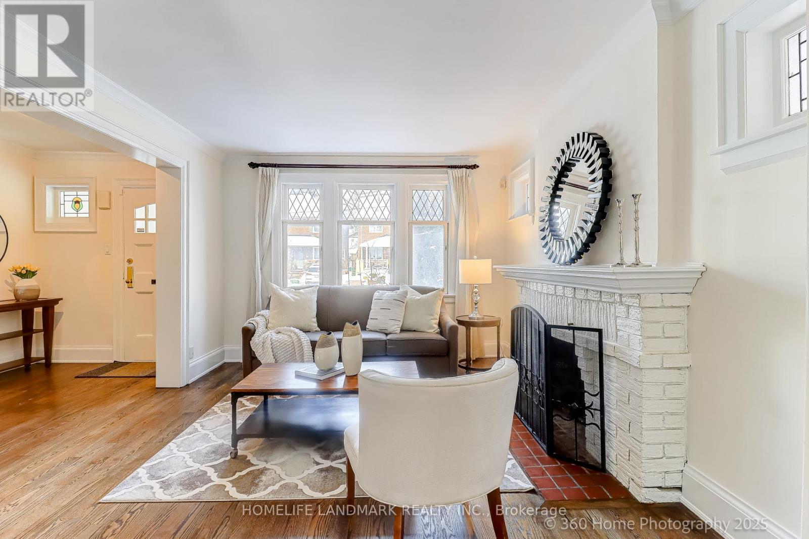 155 Fairlawn Avenue, Toronto, Ontario  M5M 1S9 - Photo 5 - C12741824